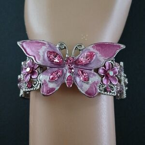 Pretty Pink Butterfly Stretchy Bracelet Bead Rhinestones Women's Costume Jewelry